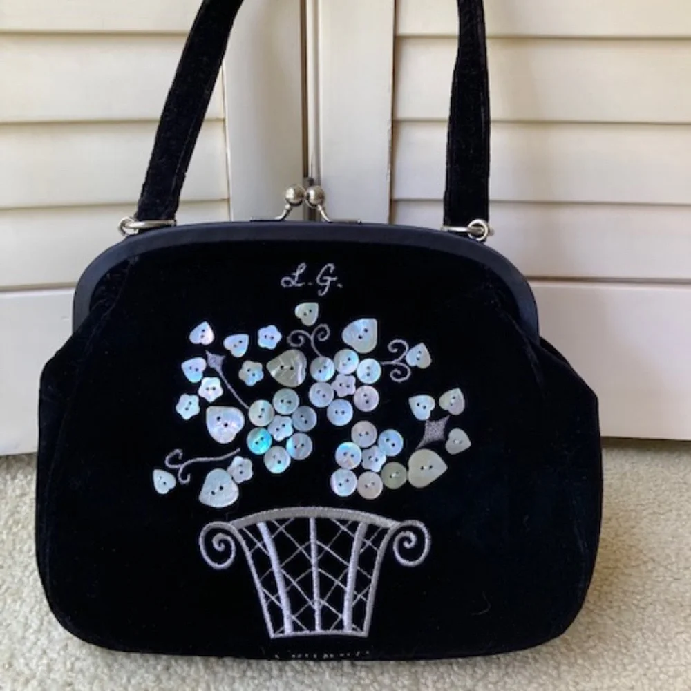 Lulu Guinness London Black Velvet Purse - Picture 2 of 11